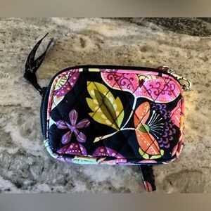 Vera Bradley case/bag/wallet